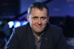 Lockless Luckvase 2015 Autographed by Vitalii v1lat Volochai