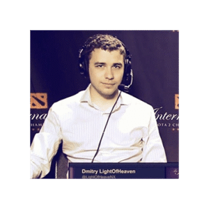 Autographed Trove Carafe 2018 Autographed by Dmitriy 'LighTofHeaveN' Kupriyanov